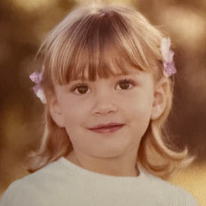 Headshot of Deana Joy