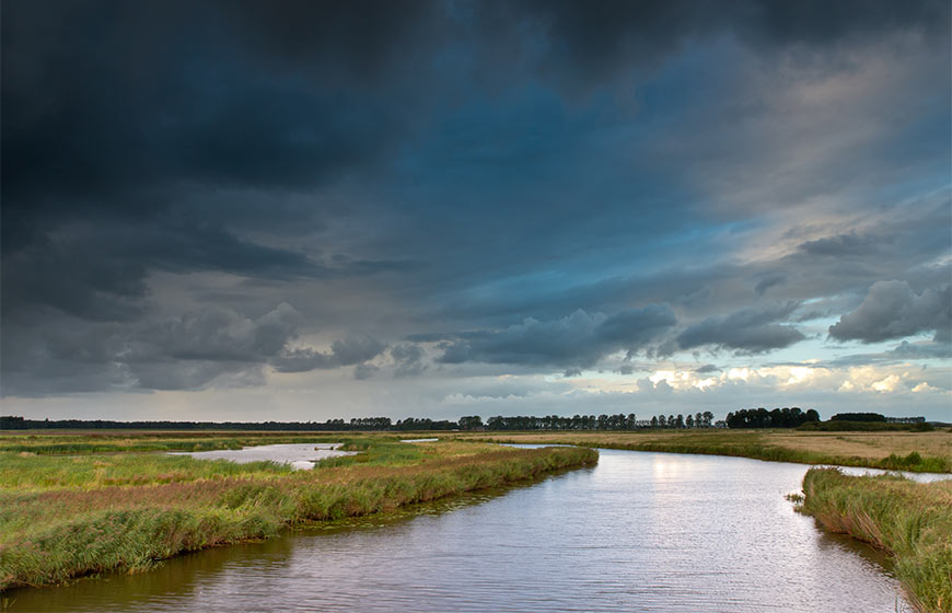 Photo of a dark sky before a storm